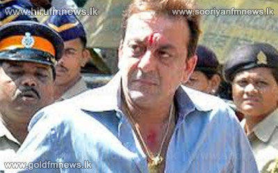 Bollywood+actor+Sanjay+Dutt+gets+5+years+in+jail+in+1993+Mumbai+serial+blasts+case+++