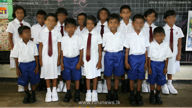 Colored+clothing+for+students+in+place+of+white+uniforms