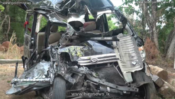 3 killed in habarana following a collision between a tipper and a van