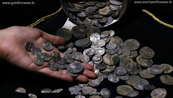 651+Ancient+Roman+coins+from+the+period+of+Emperor+Augustus+found+