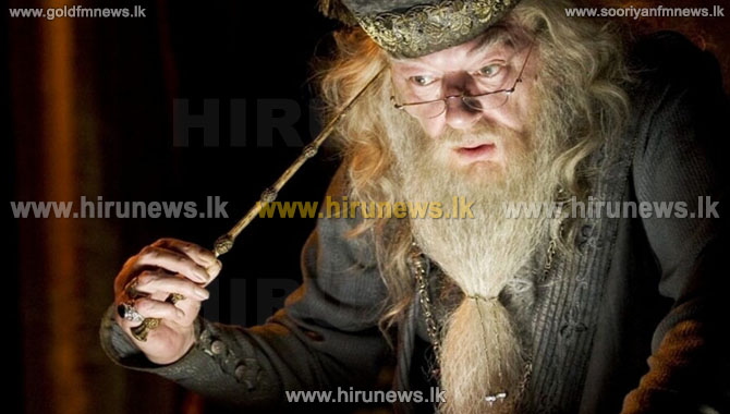 Professor+Albus+Dumbledore+in+Harry+Potter+movies+dies+due+to+pneumonia+