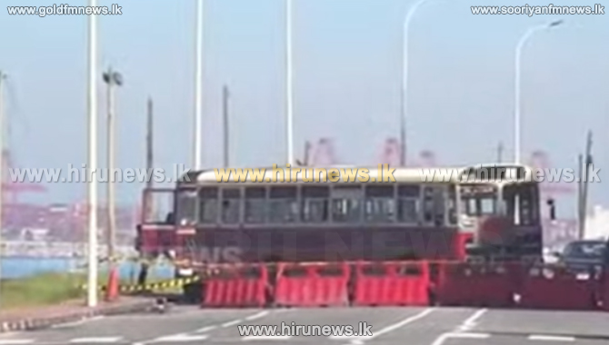 Intense+traffic+with+the+closure+of+a+section+of+the+Marine+Drive+%28Video%29
