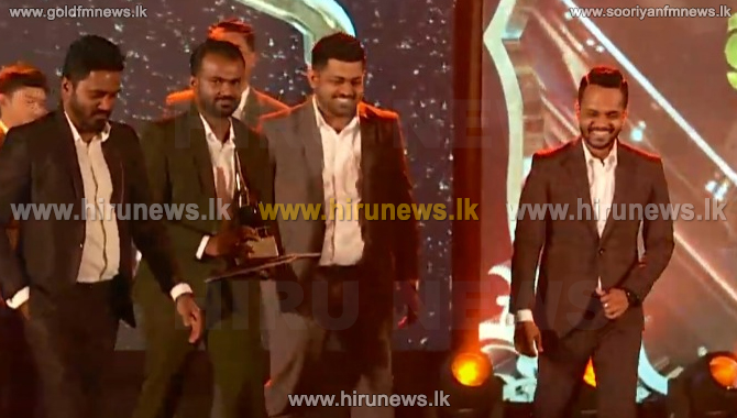 %22Best+Television+News+Channel+of+the+Year+2023%22+-+Hiru+TV+secures+premier+awards+at+2024+Sumathi+awards+