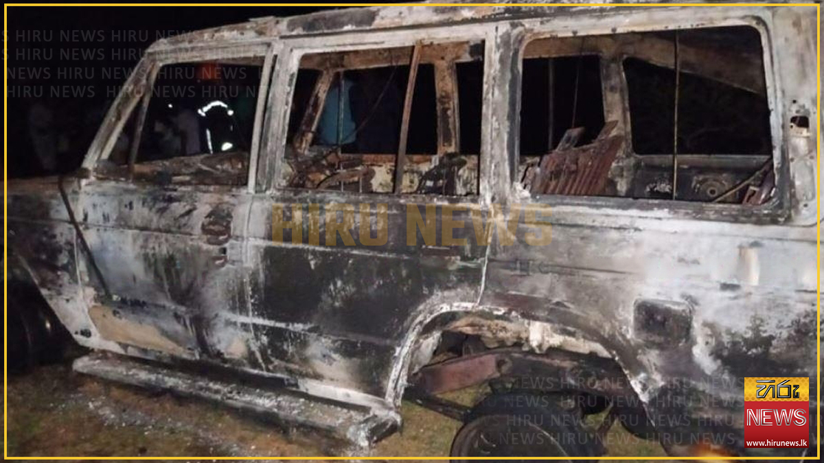Van%2C+cab%2C+and+three-wheeler+destroyed+by+fire+in+Padukka