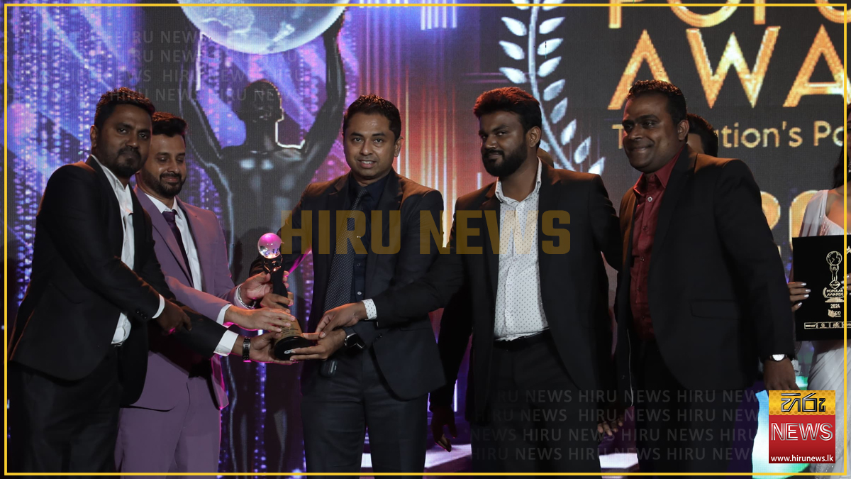Hiru+TV%27s+%22Salakuna%22+wins+most+popular+political+programme+of+the+year