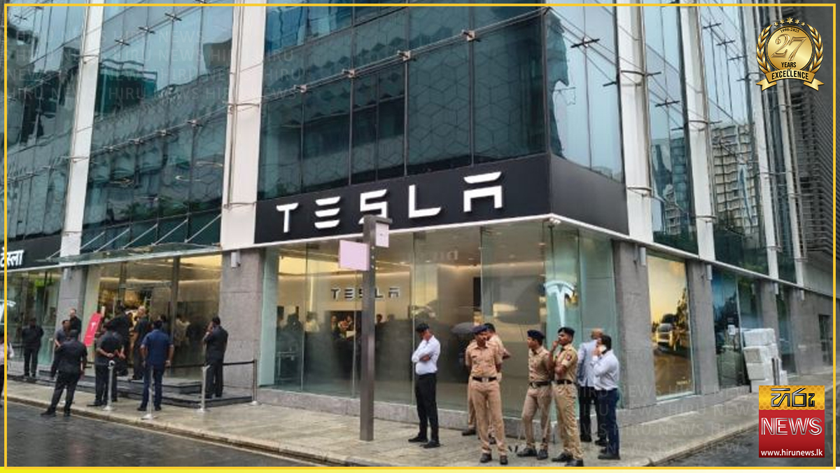 TESLA DEBUTS IN INDIA WITH $70,000 MODEL Y, SHOWROOM OPENS IN MUMBAI’S ...