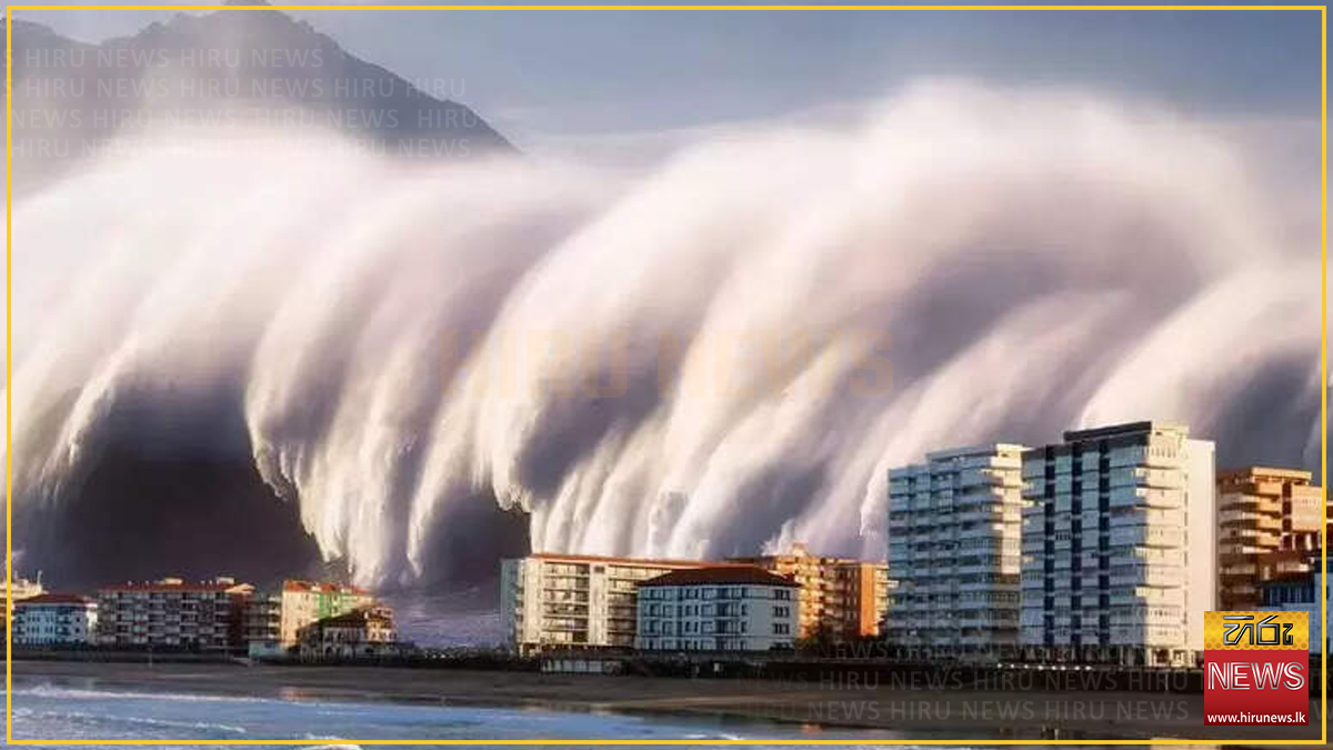 MEGA TSUNAMI WARNING: COULD A 1,000 FOOT TSUNAMI HIT THE US