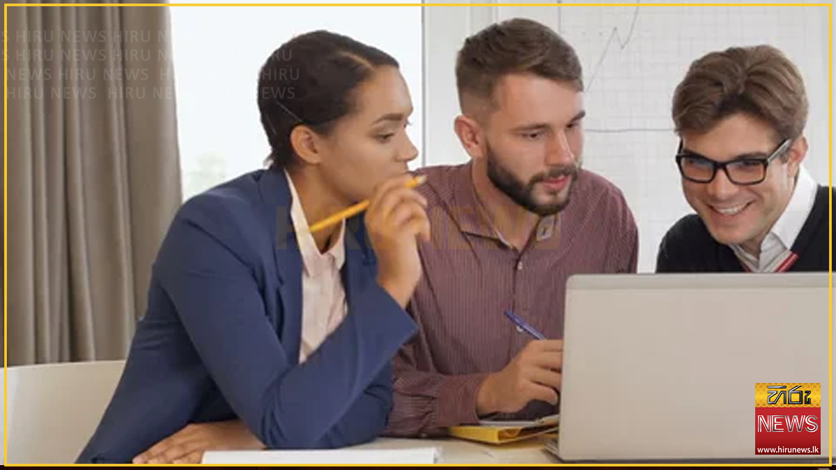 More men use Internet than women — UN report - Hiru News - Srilanka's ...