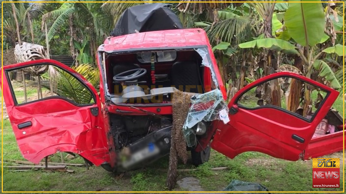 Lorry+driver+injured+after+train+collision+at+Ahangama+railway+crossing