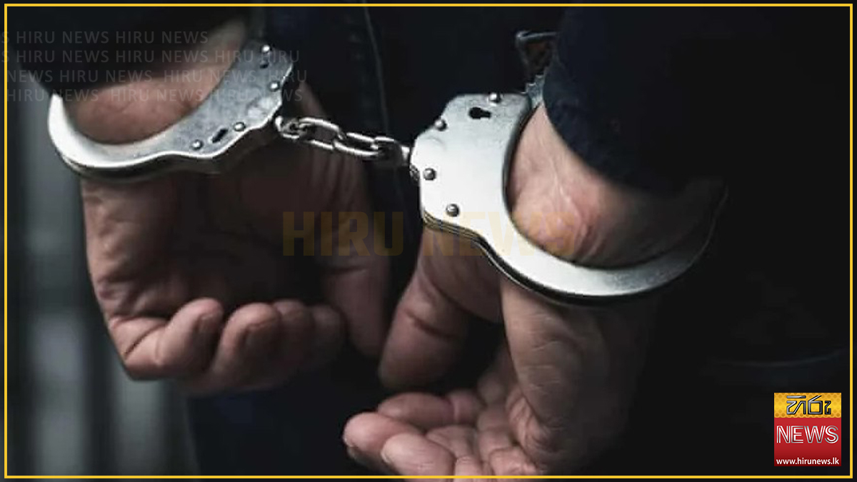 Three+arrested+after+hashish+found+buried+at+a+house