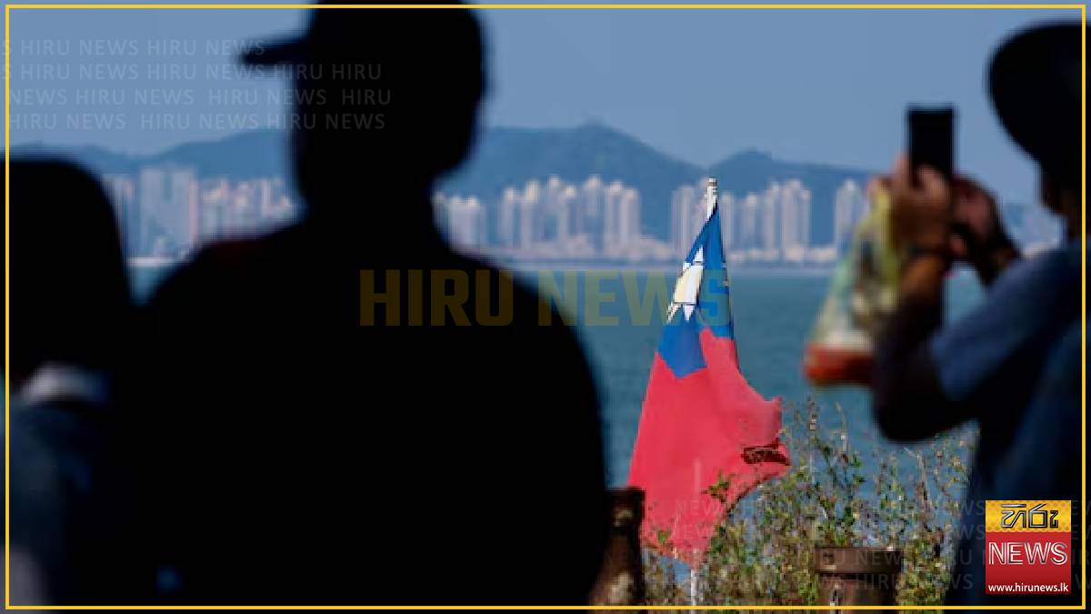 China+says+it+%27absolutely+will+not%27+rule+out+use+of+force+over+Taiwan