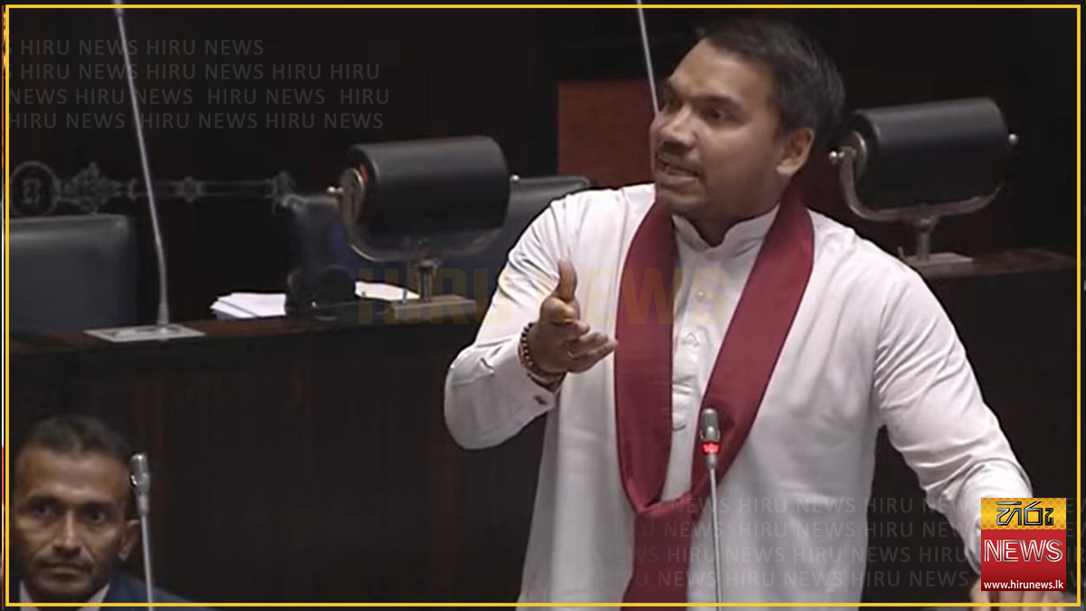 Namal+criticises+government%27s+stance+on+military+pride