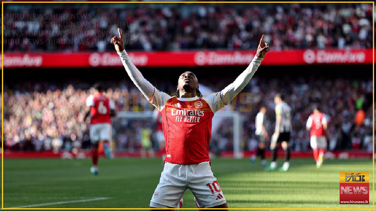 Arsenal reclaim top spot as Tottenham and West Ham both win