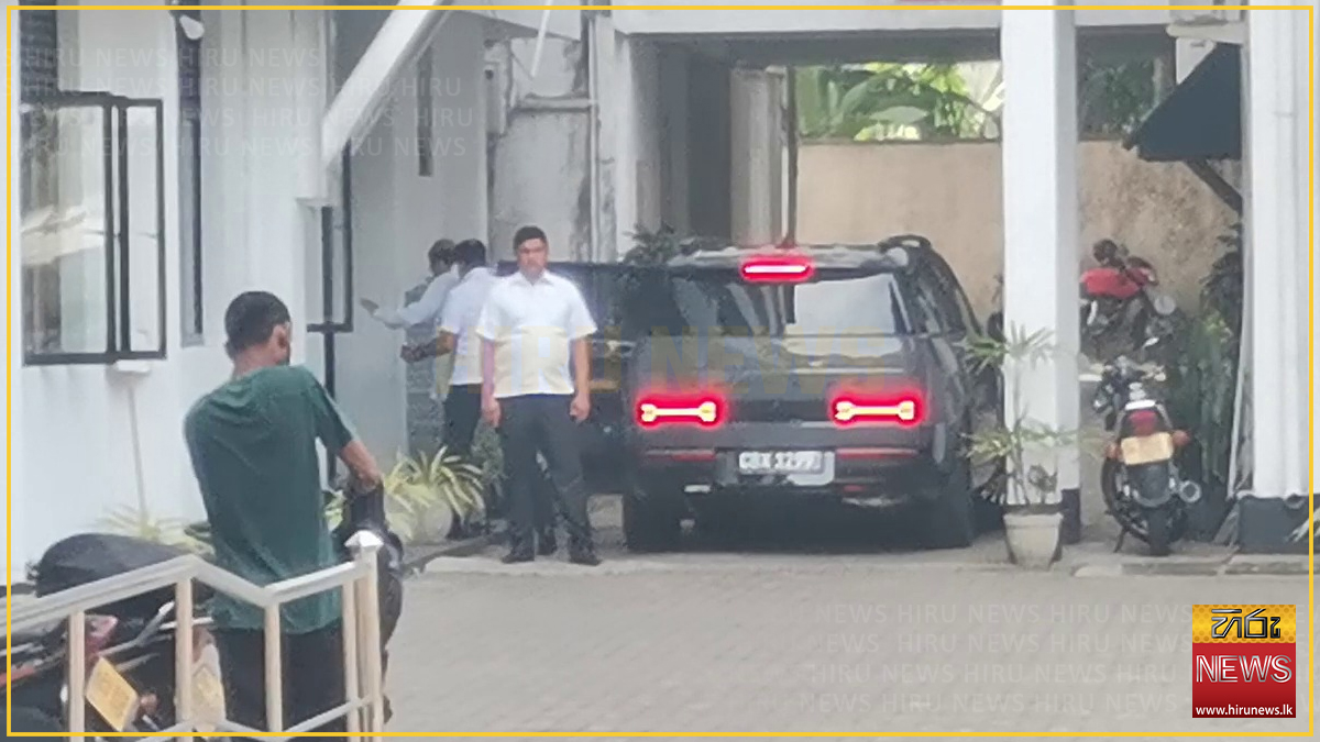 Former president Sirisena arrives at Bribery Commission