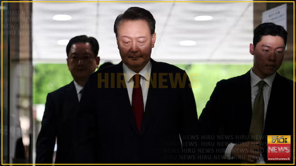 Appeals court hands ex-President Yoon 7-year jail term