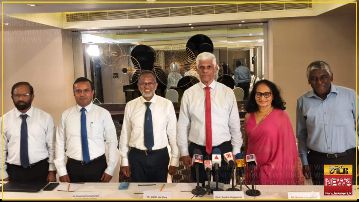 Govt. gives green light for palm oil planting, subject to convincing public on benefits