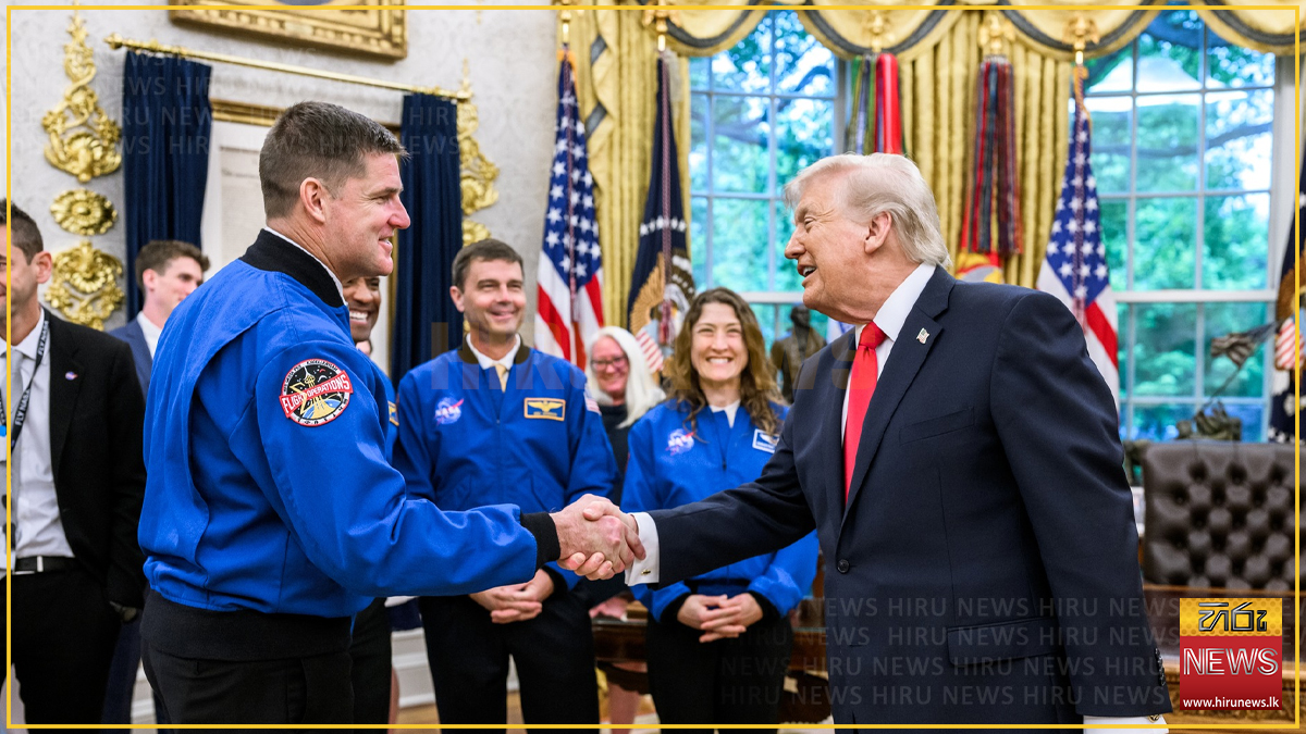 ට්‍රම්ප් හඳට යන්න සැරසේ