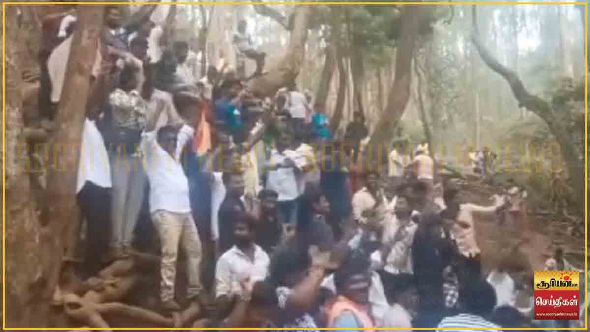 குணா குகையில் விசிலடித்து TVK... TVK... என கோஷமிட்ட இளைஞர்கள்