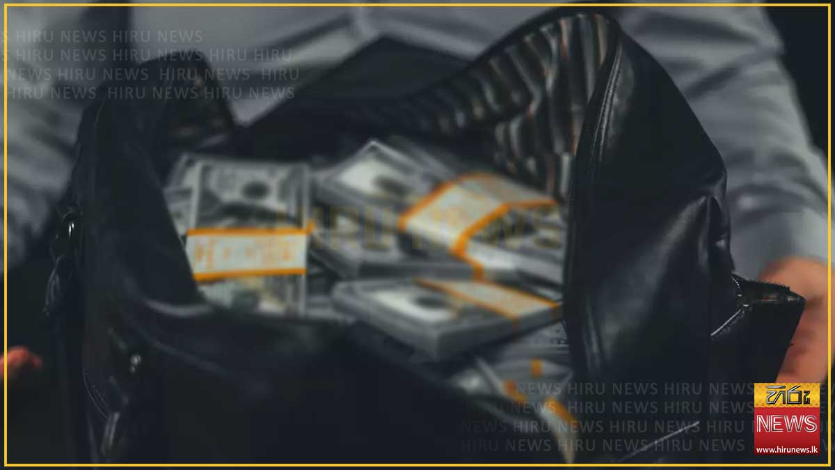 ඉනාමළුව ග්‍රාමීය බැංකුවේ සේප්පුව කඩා රන් පවුම් 20ක් සහ ලක්ෂ තුනක් කොල්ල කාලා