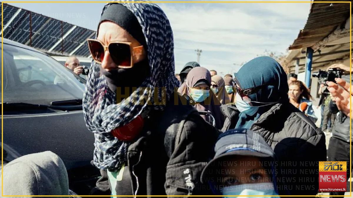 IS-linked women return to Australia from Syria