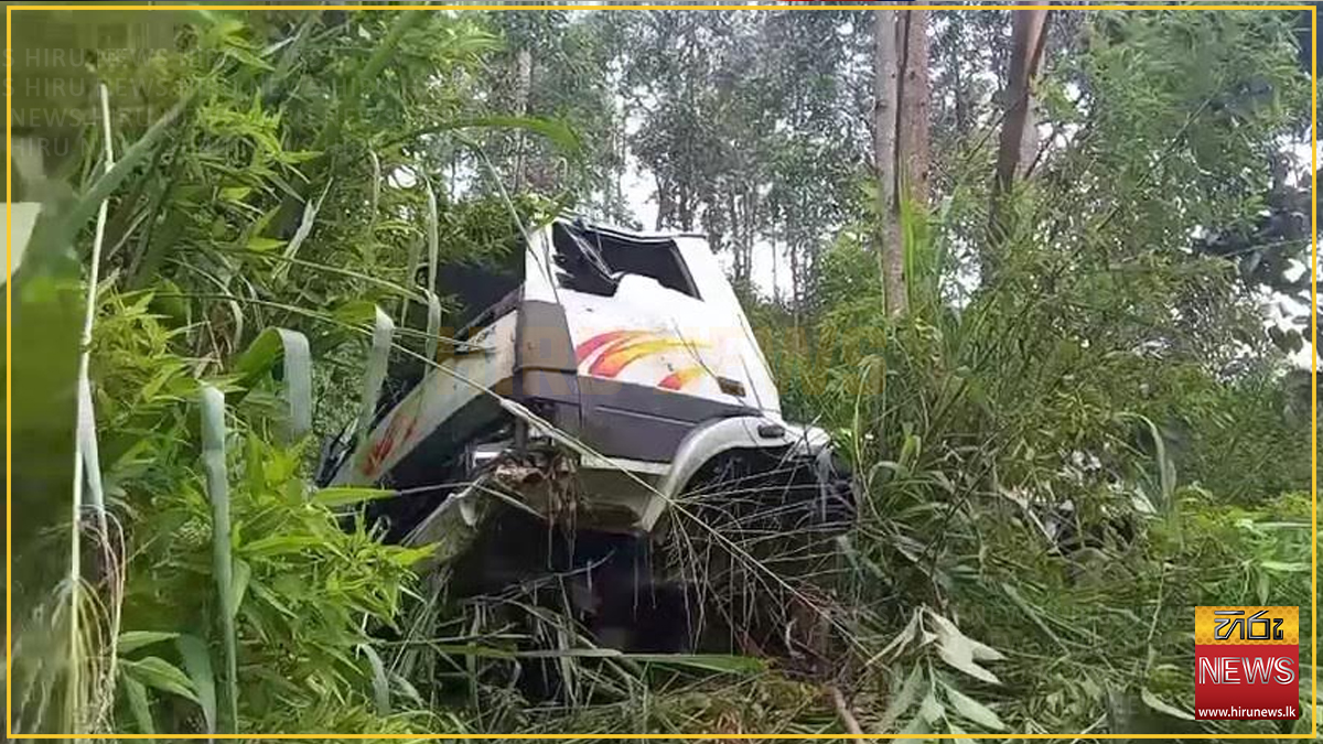 Two+injured+as+lorry+plunged+into+precipice