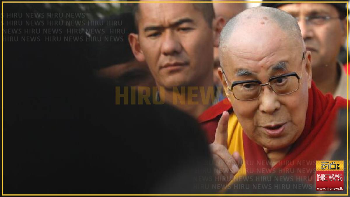 Dalai Lama heads to New Delhi for knee treatment