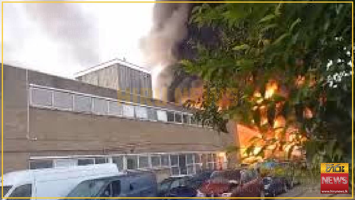 Major fire engulfs hybrid SUVs at Southampton Port