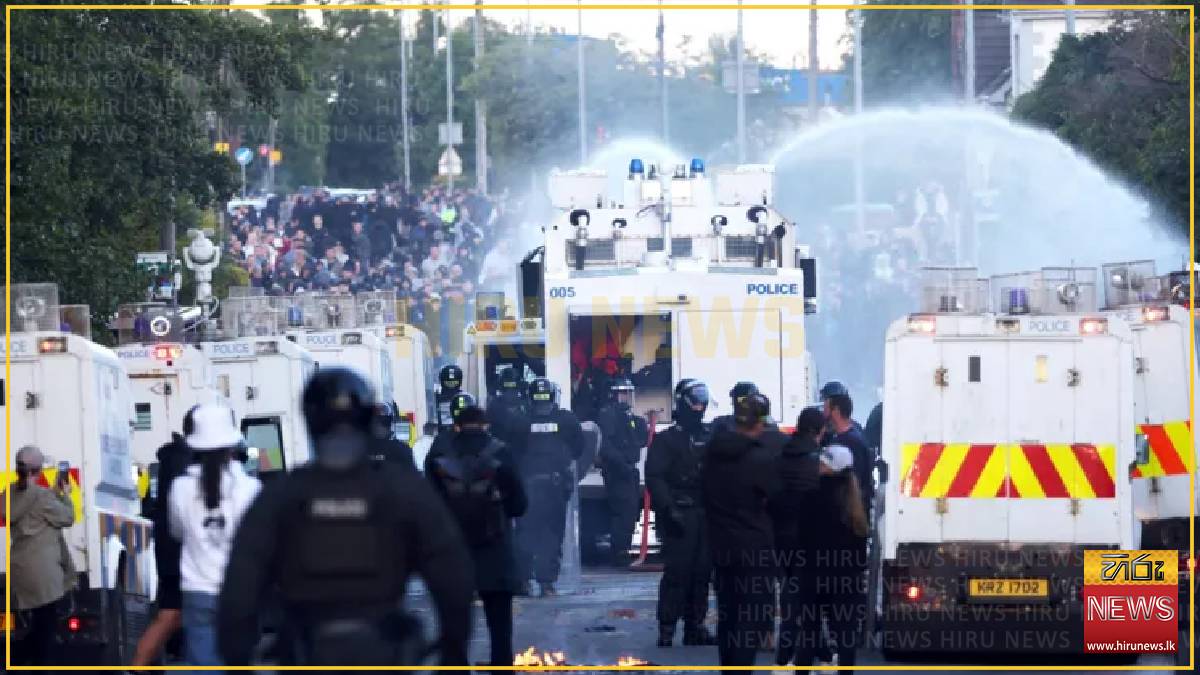 Water cannon fired at disorder in Belfast