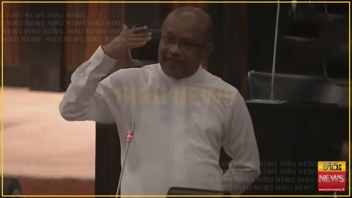 "රෑට පන්තියක් දාන්න.. අපි එන්නම් ඉගෙන ගන්න"  මාලිමා මන්ත්‍රී නිපුණ ආරච්චි විපක්ෂයට කියයි
