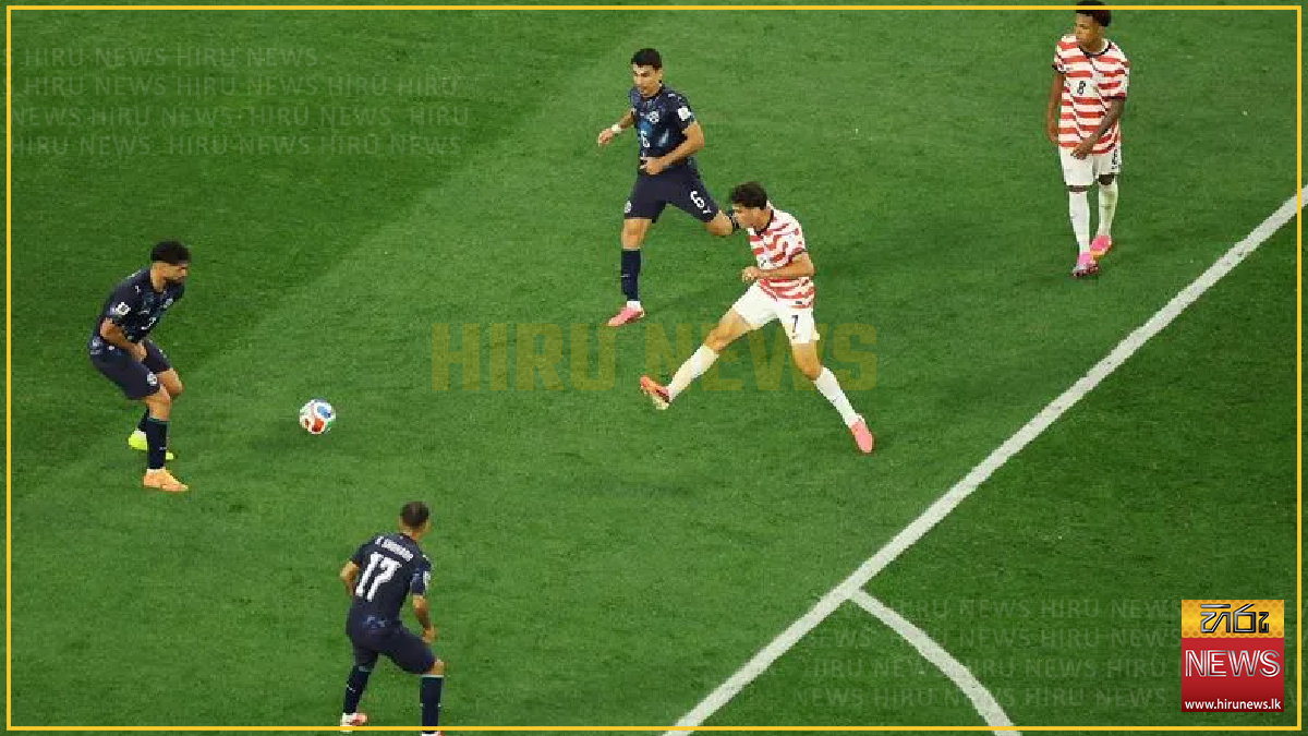 US thrash Paraguay 4-1 for dream World Cup start