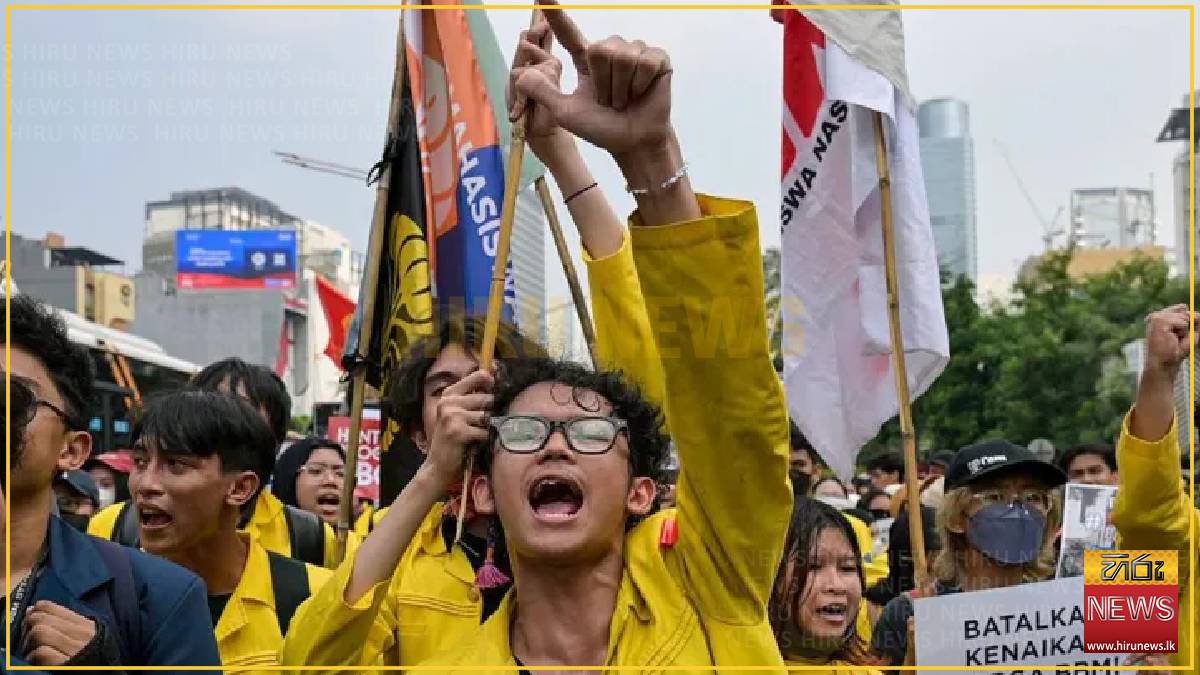 Indonesian students protest against state spending