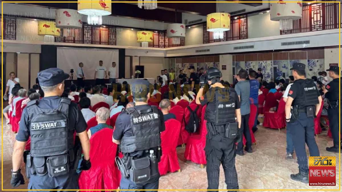 China detains two leaders of underground church