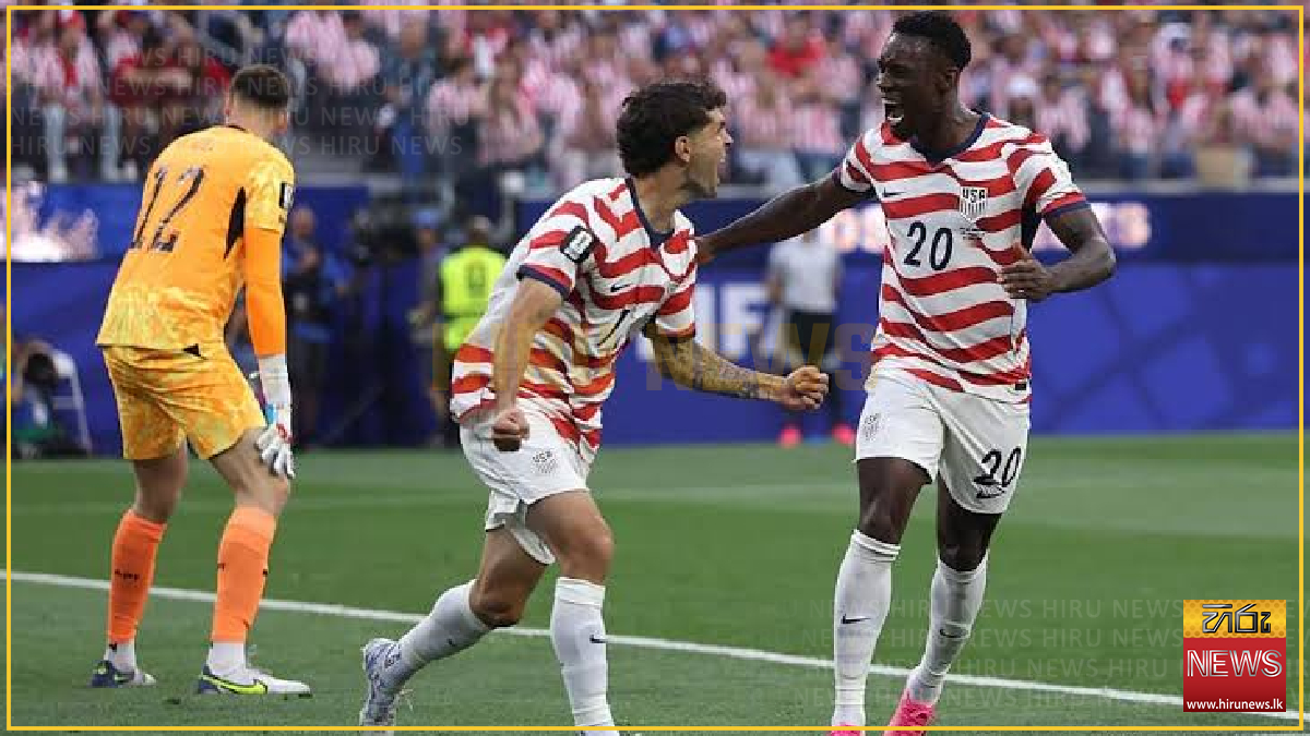 Hosts USA destroy Australia to book knockout stage place
