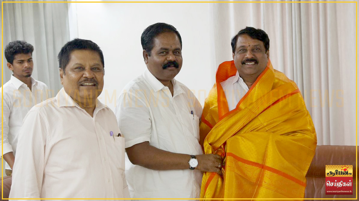 நயினார் நாகேந்திரனை சந்தித்தார் சிறீதரன் எம்.பி!