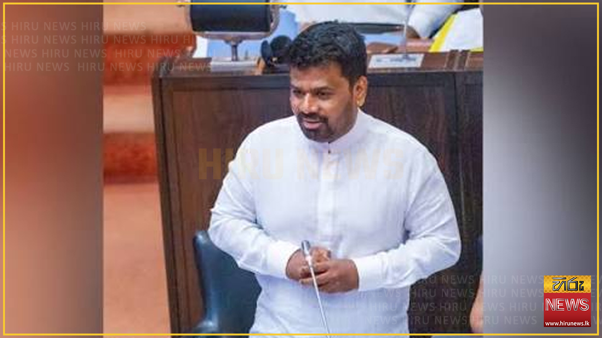 ජනපති පාර්ලිමේන්තුවට පැමිණෙයි
