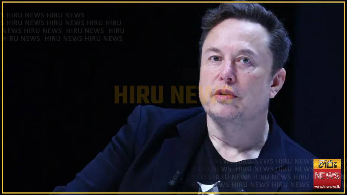 Musk loses trillionaire status as tech rout hits SpaceX