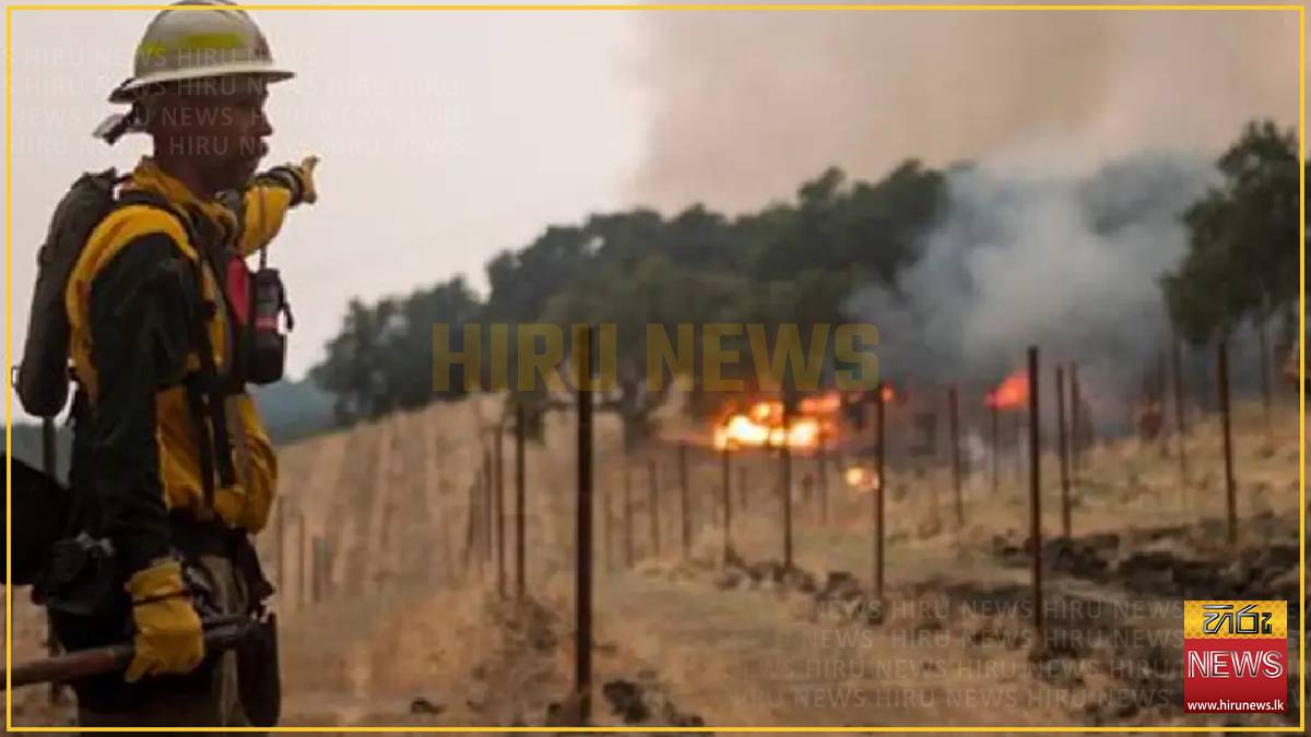3 firefighters killed, 2 injured in Snyder wildfire