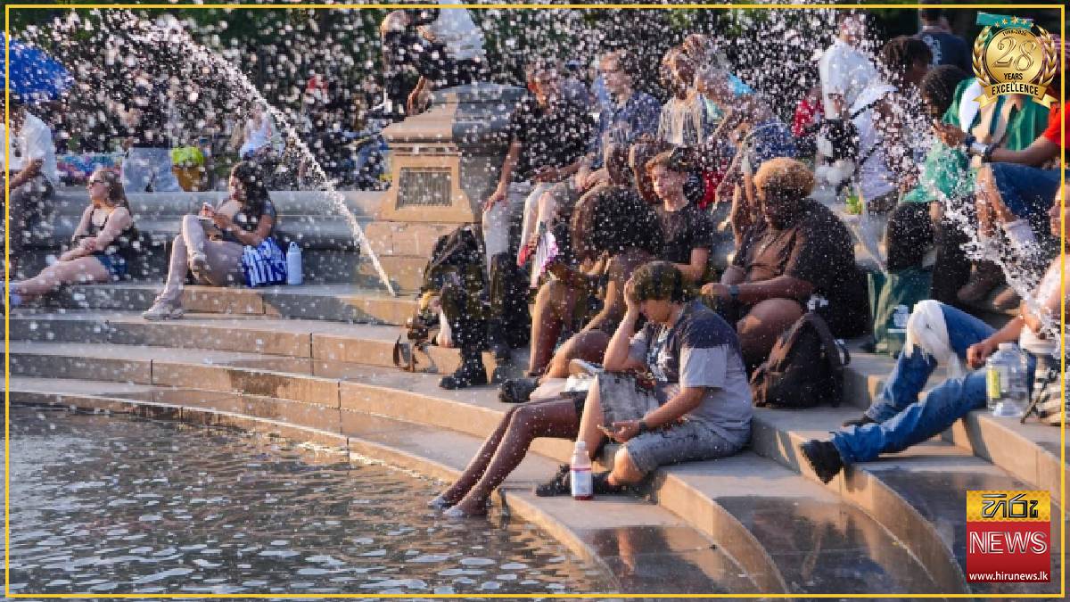 US braces for dangerous holiday-weekend heatwave