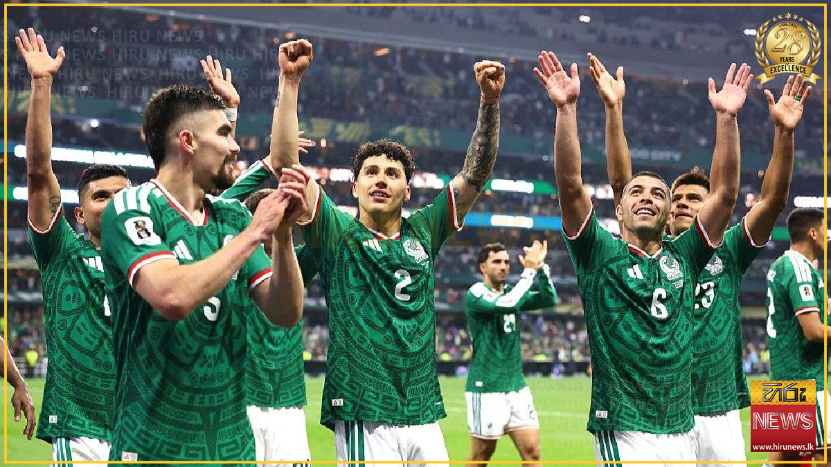 Mexico cruise into last 16 with win over Ecuador