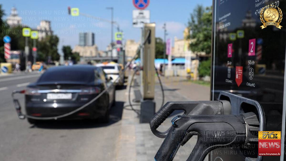 Russian fuel crisis prompts rush for electric cars