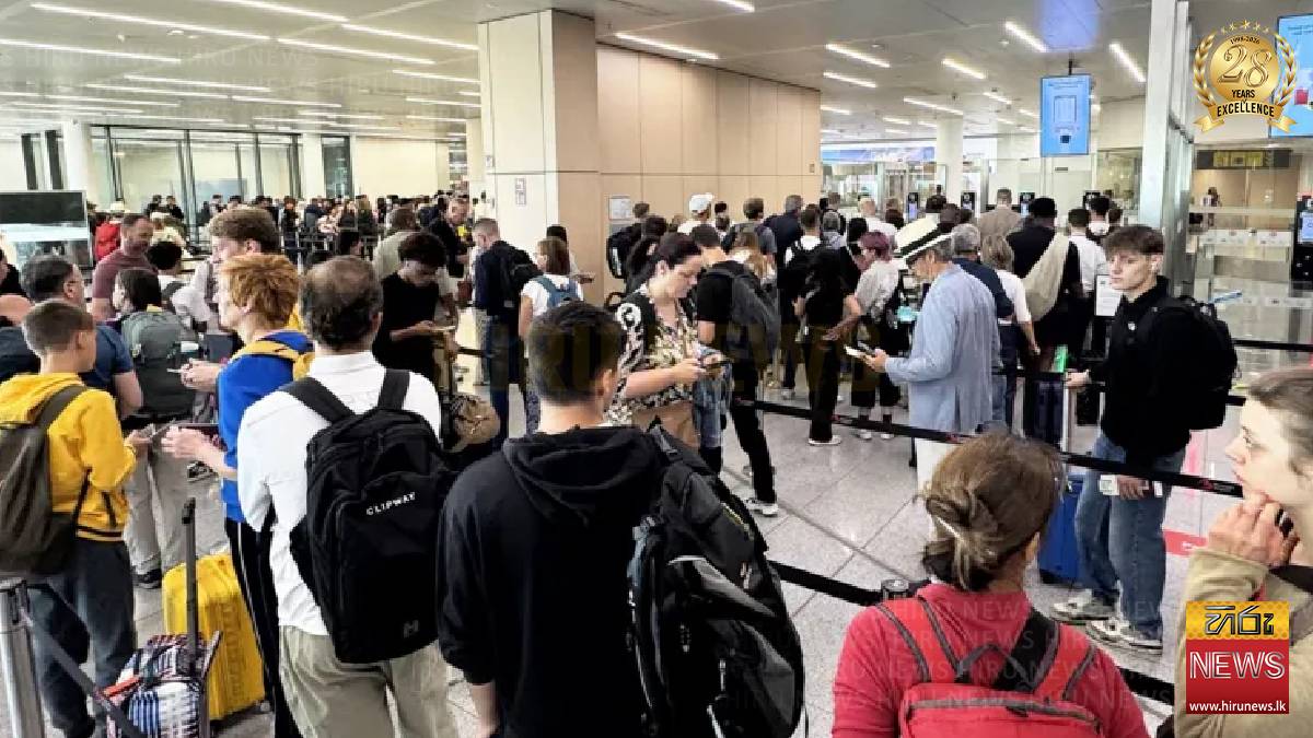Aviation industry warn of 'queue chaos' from new EU border system