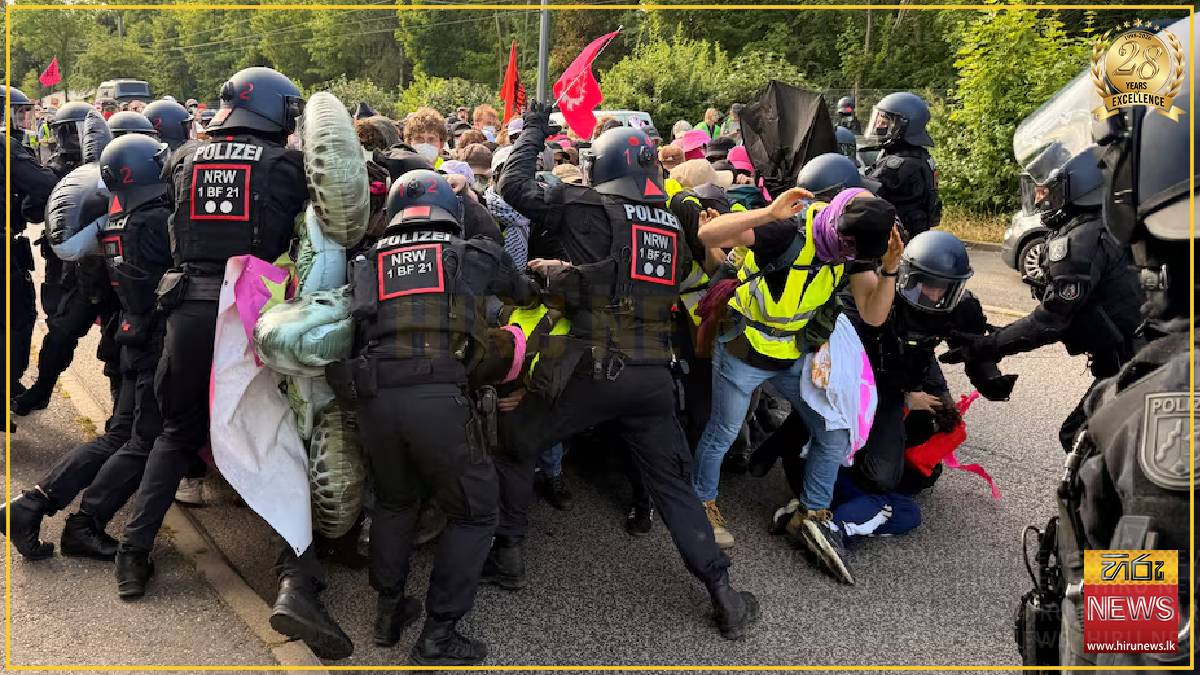 Thousands protest in Germany against far-right AfD