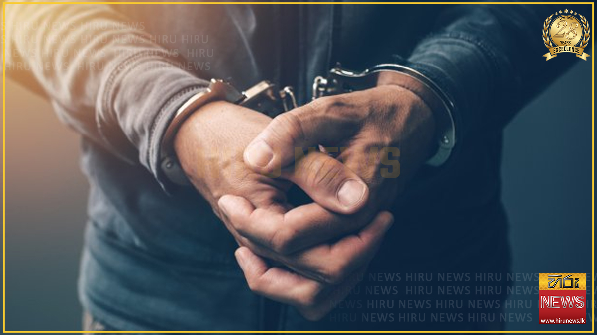 විදෙස් මත්පැන් සහ දුම්වැටි සමග තරුණයෙක් අත්අඩංගුවට