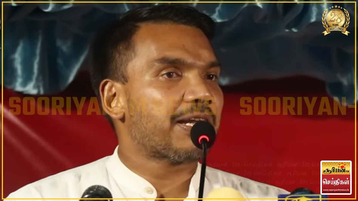 வேலை கேட்டுச் செல்லும் பட்டதாரிகளை அடித்து விரட்டுகிறது அரசாங்கம்– நாமல்