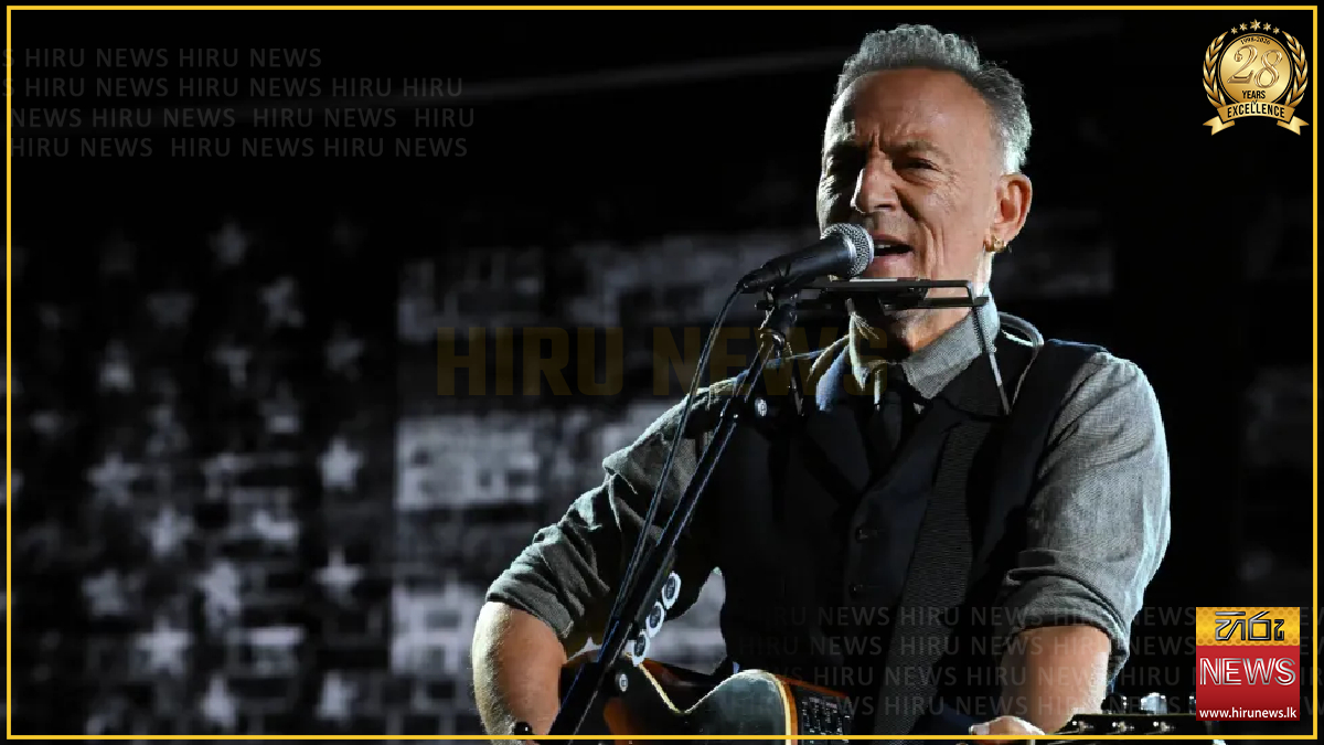 Bruce Springsteen defines “critical patriotism”