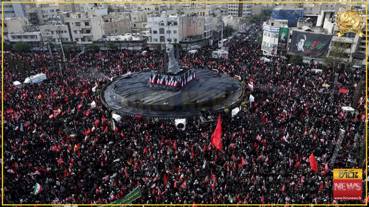 Iranian mourners call for vengeance on Trump