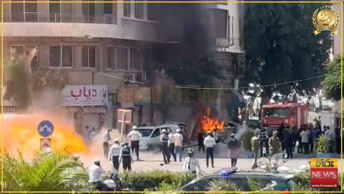 Blasts rock Damascus during Macron visit