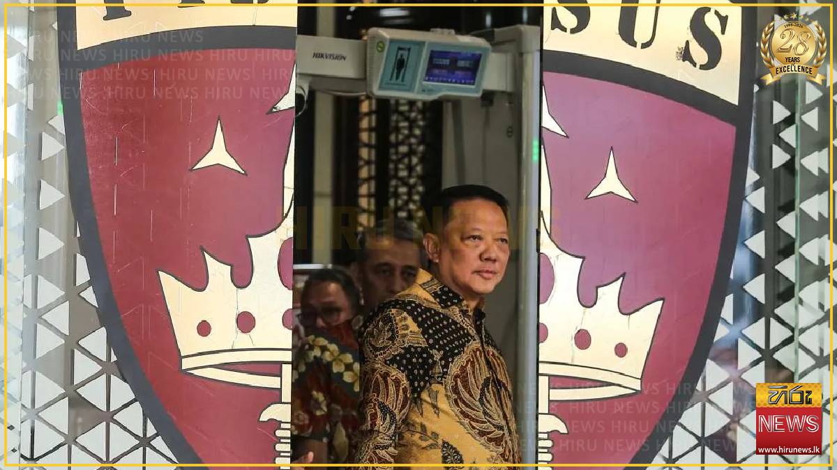 Top Indonesian prosecutor resigns amid corruption probe