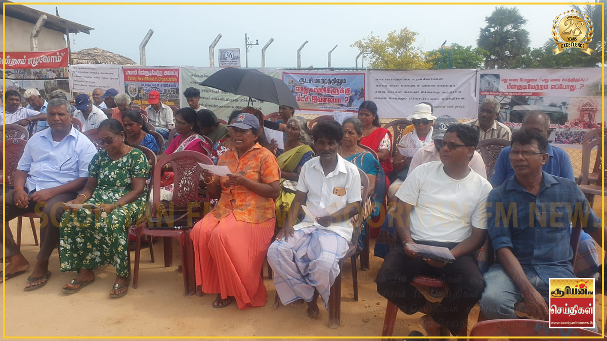 பலாலியில் தொடரும் காணி மீட்புப் போராட்டம்