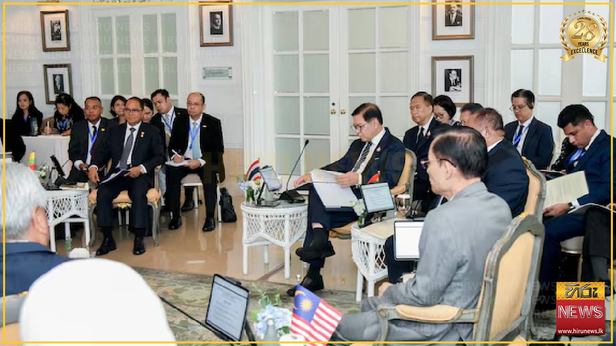 ASEAN envoy meets Myanmar opposition